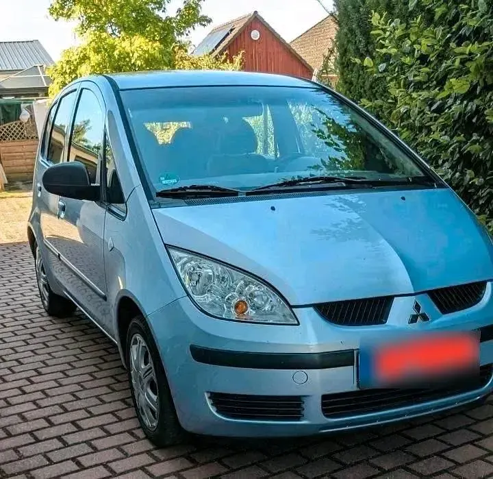 Gebraucht Mitsubishi Colt 95 PS (69 kW) 2004 Blau Kleinwagen