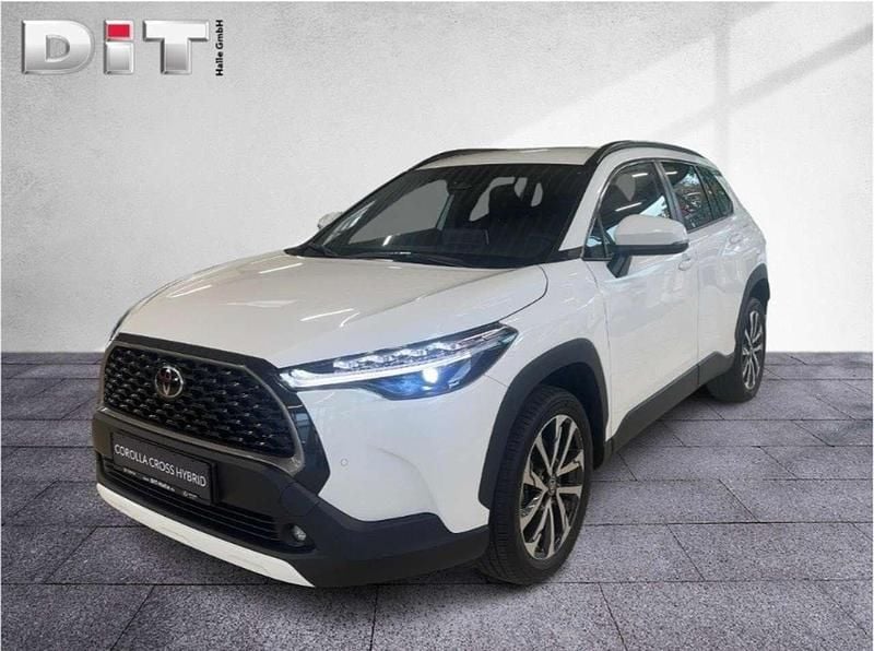 Gebraucht Toyota Corolla Cross Basis 140 PS (102 kW) 2025 Platinumweiß perleffekt SUV