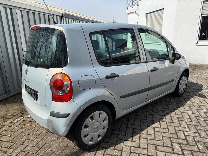 Gebraucht Renault Modus 75 PS (55 kW) 2005 Grau Van / Kleinbus