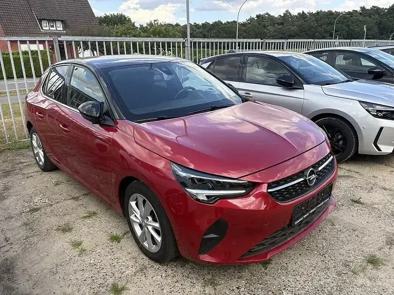 Gebraucht Opel Corsa Elegance 101 PS (74 kW) 2021 Chili rot/kardio rot Kleinwagen