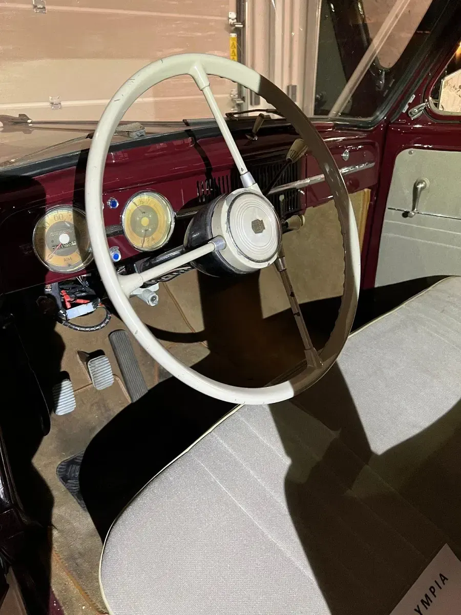Gebraucht Opel Olympia 1951 Rot Limousine