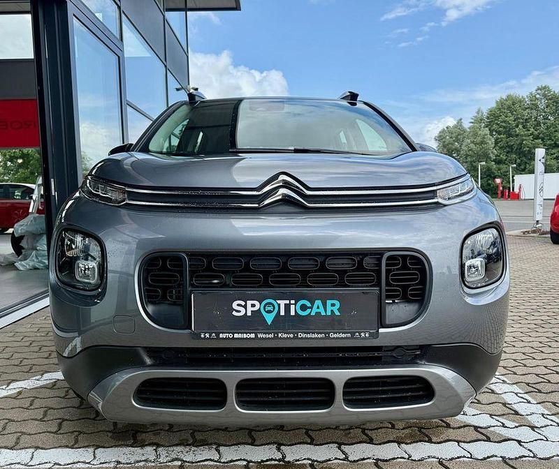 Grau Gebraucht 2018 Citroën C3 Aircross Feel SUV | 13.990 € (Teuer) - Bild 1/4