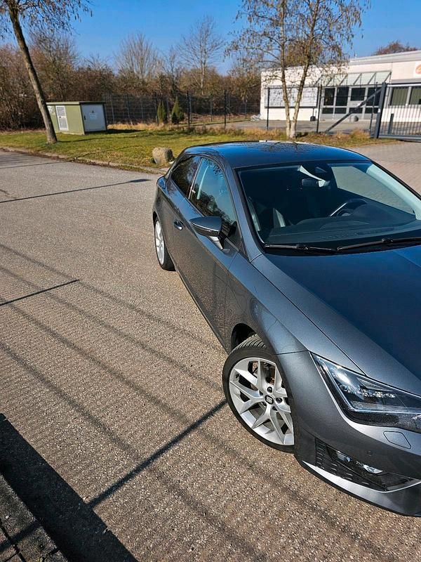 Gebraucht Seat Leon FR 179 PS (131 kW) 2016 Grau Coupé