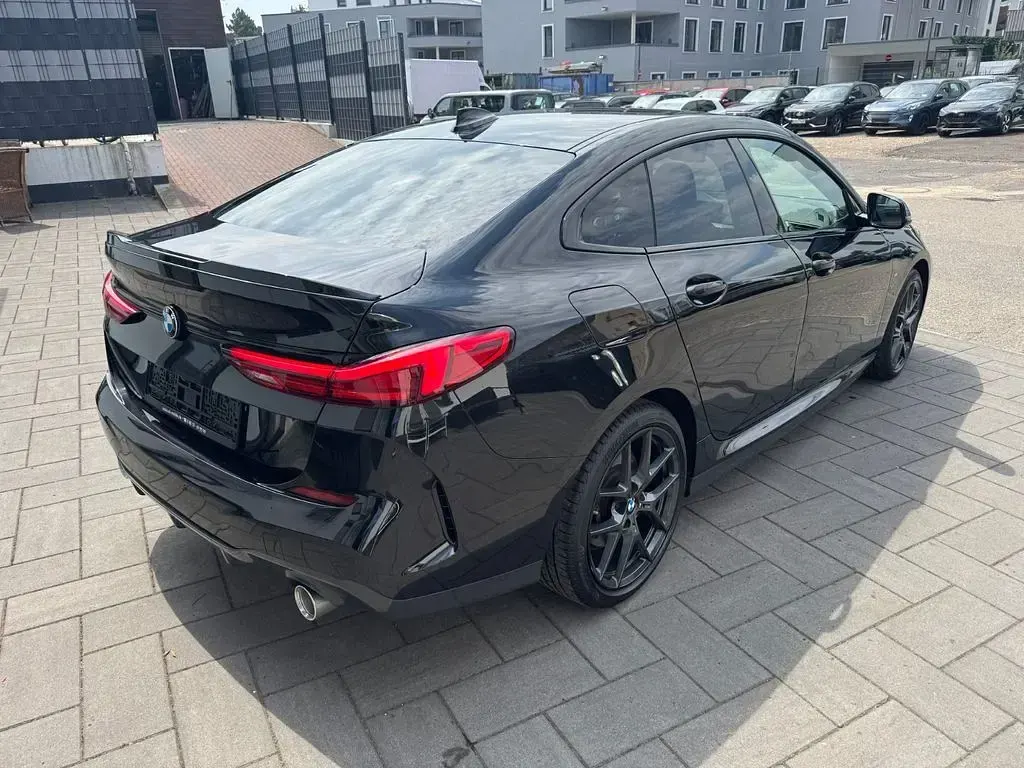 Gebraucht BMW 220 Gran Coupé M Sport 190 PS (139 kW) 2022 Schwarz Coupé