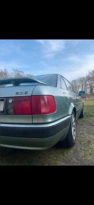 Gebraucht Audi 80 90 PS (66 kW) 1991 Grün Limousine