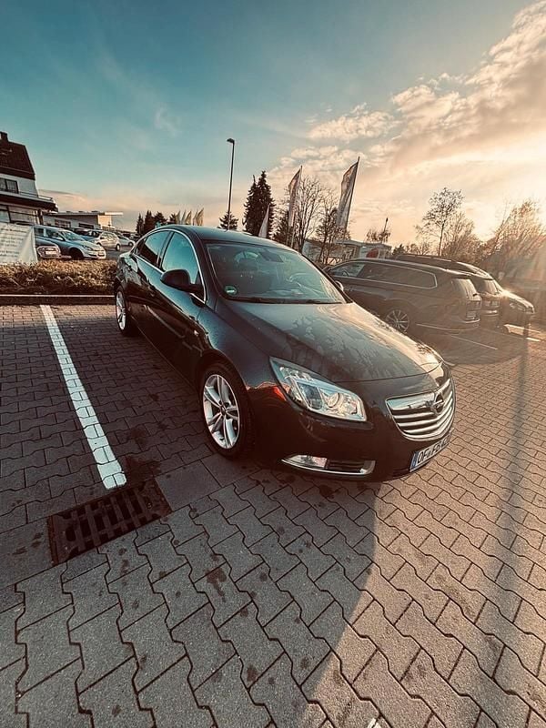 Gebraucht Opel Insignia 170 PS (125 kW) 2012 Silber Limousine