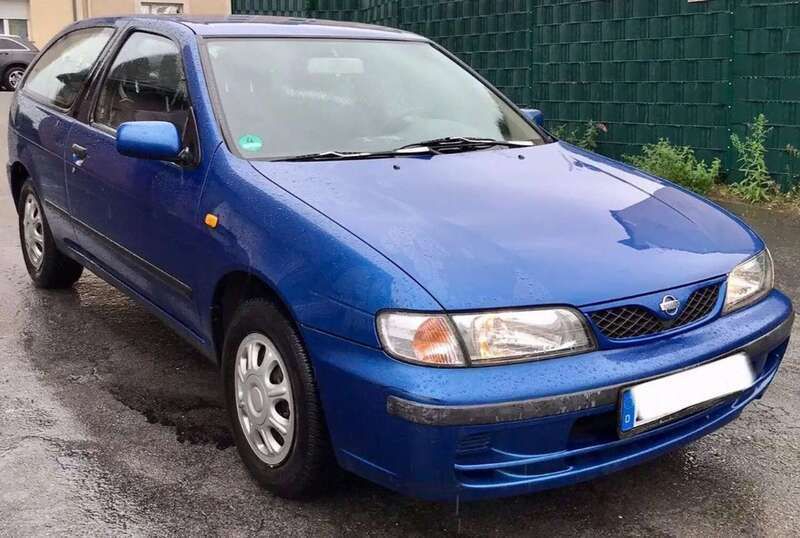 Blau Gebraucht 1999 Nissan Almera Limousine | 2.150 € (Fairer Preis) - Bild 1/4