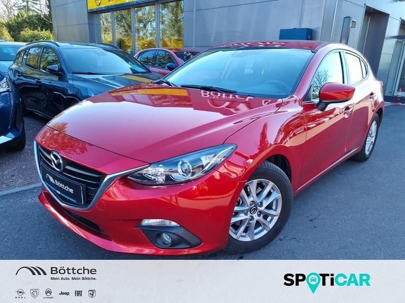 Rot Gebraucht 2017 Mazda 3 Center-Line Limousine | 13.780 € (Guter Preis) - Bild 1/1