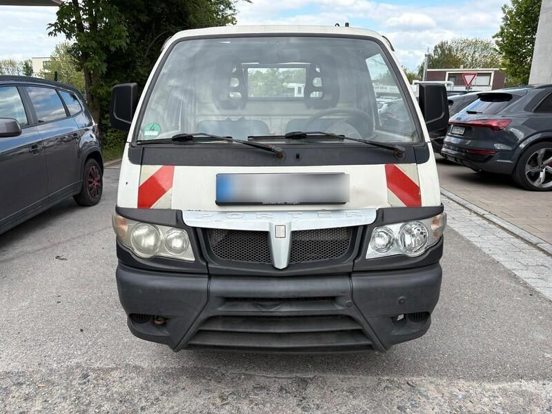 Gebraucht 2010 Piaggio Porter | 5.999 € - Bild 1/4