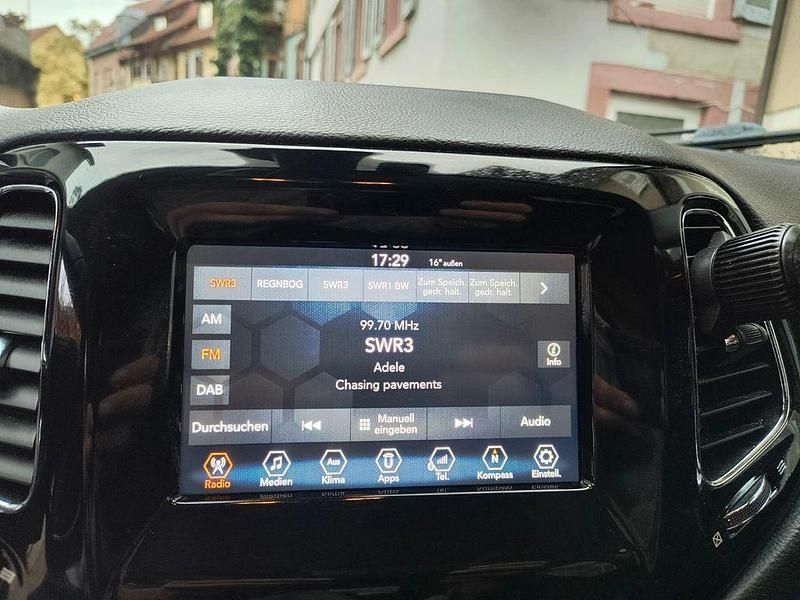 Gebraucht Jeep Compass Limited 170 PS (125 kW) 2018 Schwarz SUV