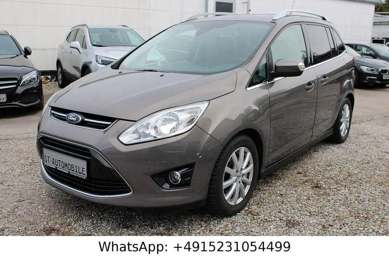 Gebraucht Ford Grand C-Max Titanium 140 PS (102 kW) 2014 Braun Van / Kleinbus
