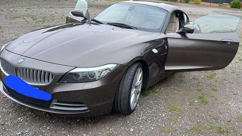 Braun Gebraucht 2009 BMW Z4 Cabrio | 19.490 € (Fairer Preis) - Bild 1/4