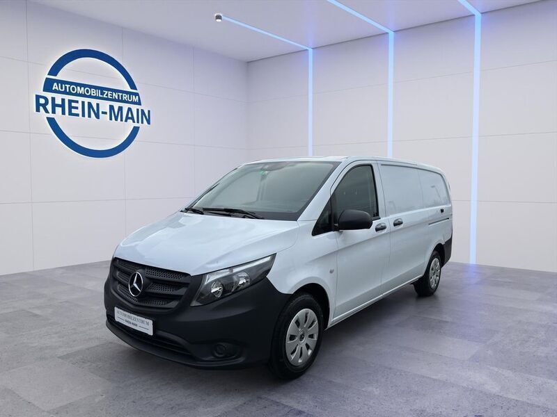 Arktikweiss Gebraucht 2022 Mercedes Vito Van / Kleinbus | 20.900 € - Bild 1/4