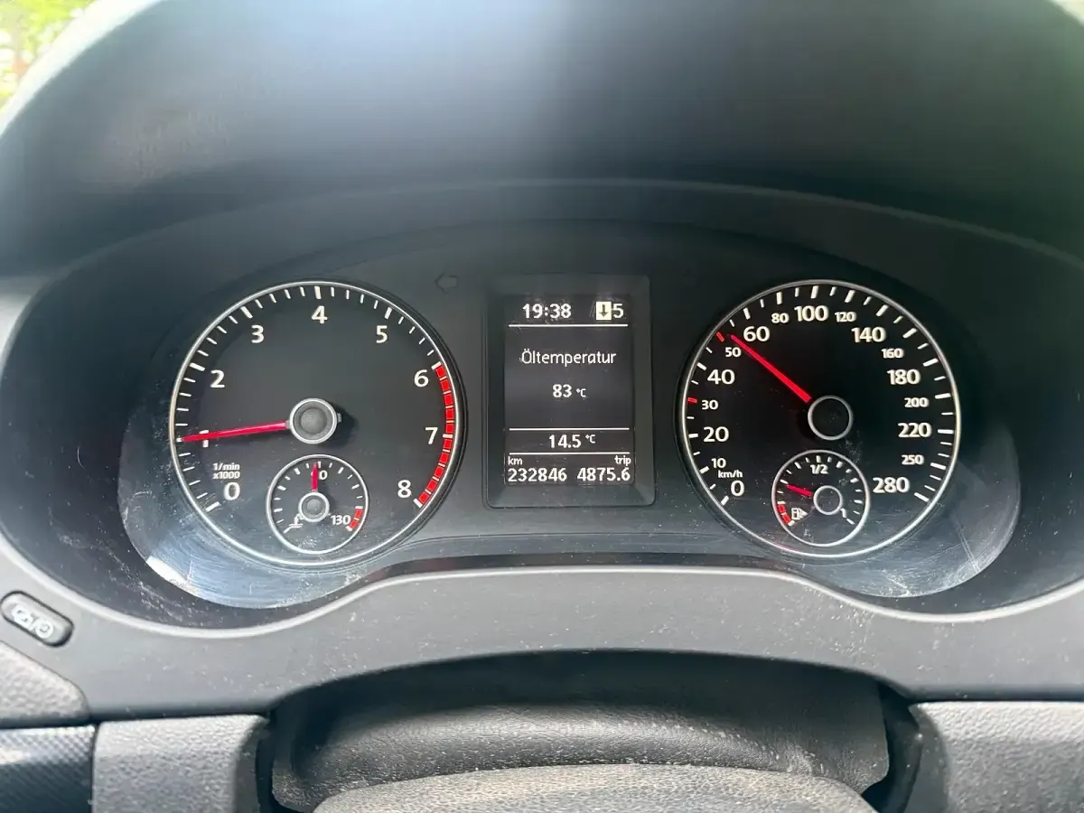 Używany VW Jetta 122 KM (89 kW) 2012 Srebrny Sedan/Limuzyna