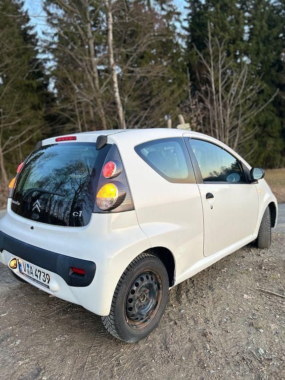 Gebraucht Citroën C1 68 PS (50 kW) 2013 Weiß Kleinwagen