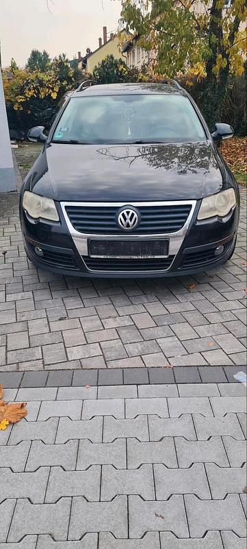 Schwarz Gebraucht 2006 VW Passat Kombi | 1.500 € (Fairer Preis) - Bild 1/4