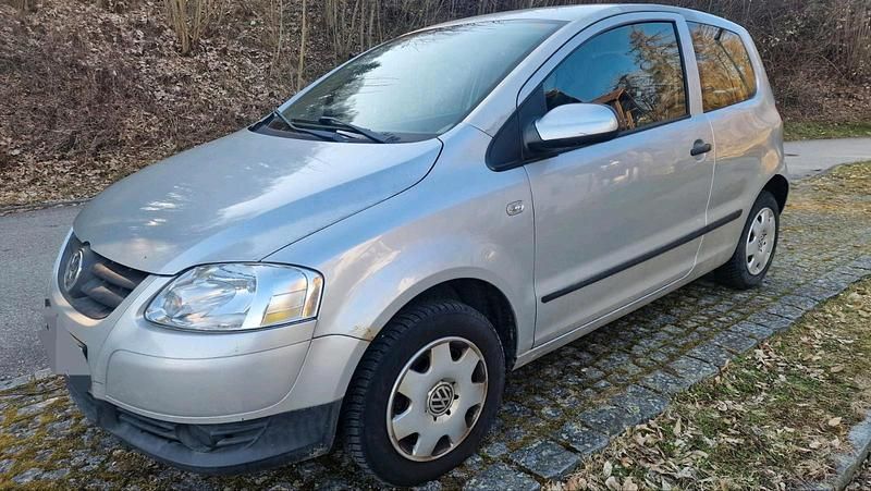 Gebraucht VW Fox 55 PS (40 kW) 2007 Silber Kleinwagen