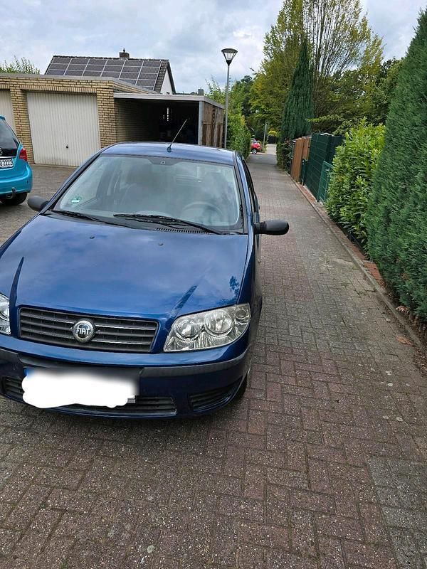 Blau Gebraucht 2003 Fiat Punto Kleinwagen | 899 € (Fairer Preis) - Bild 1/4