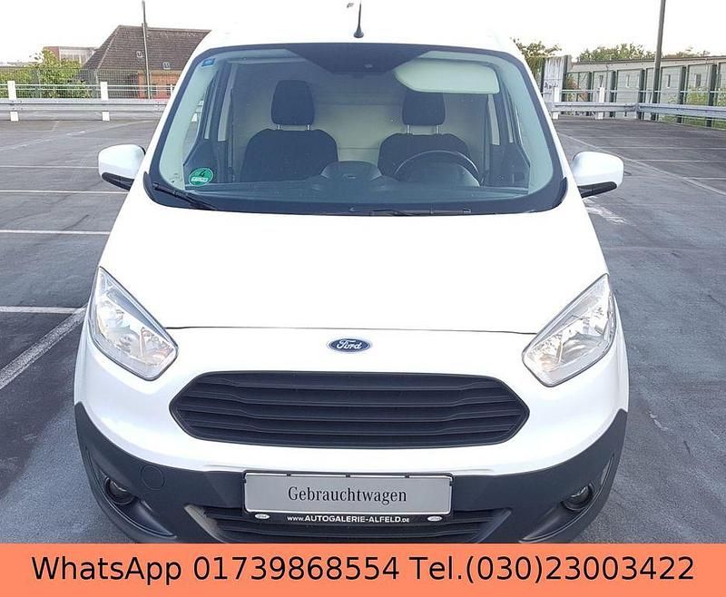 Usado Ford Transit 95 HP (69 kW) 2017 Branco Monovolume