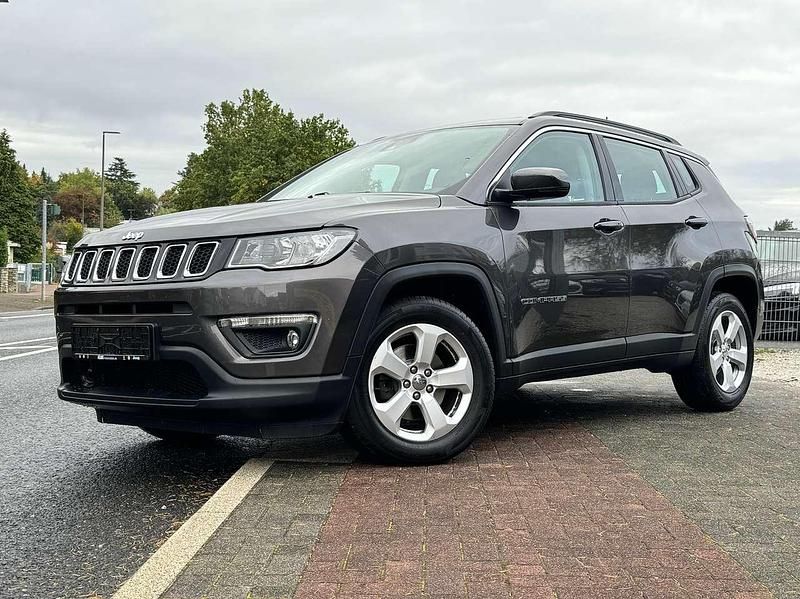 Granite crystal Gebraucht 2019 Jeep Compass Longitude SUV | 14.300 € (Fairer Preis) - Bild 1/4