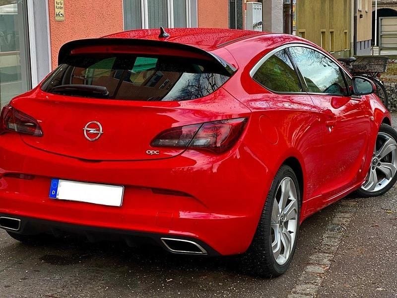 Gebraucht Opel Astra OPC 280 PS (205 kW) 2014 Rot Limousine