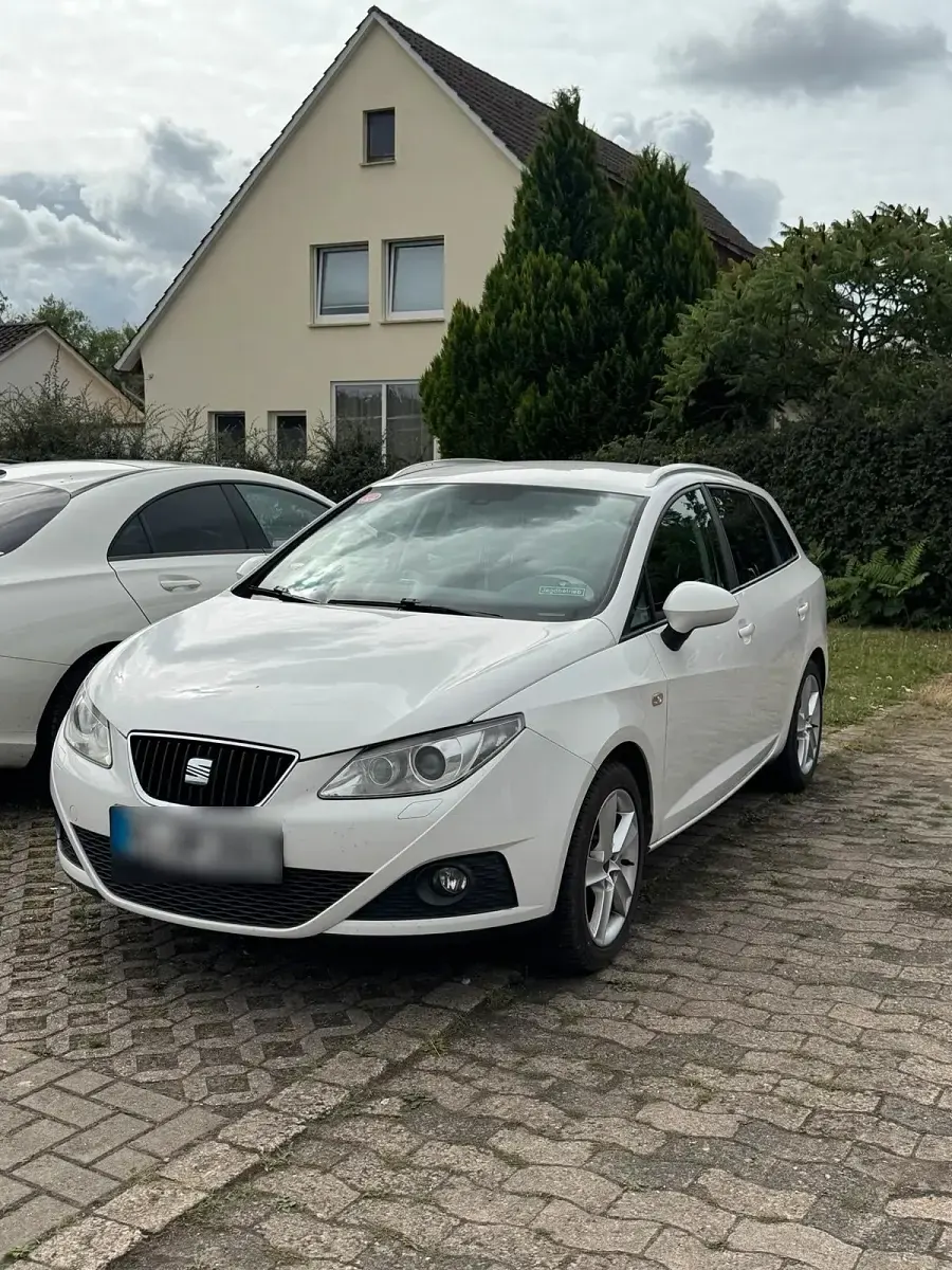 Gebraucht Seat Ibiza ST 105 PS (77 kW) 2010 Weiß Kombi