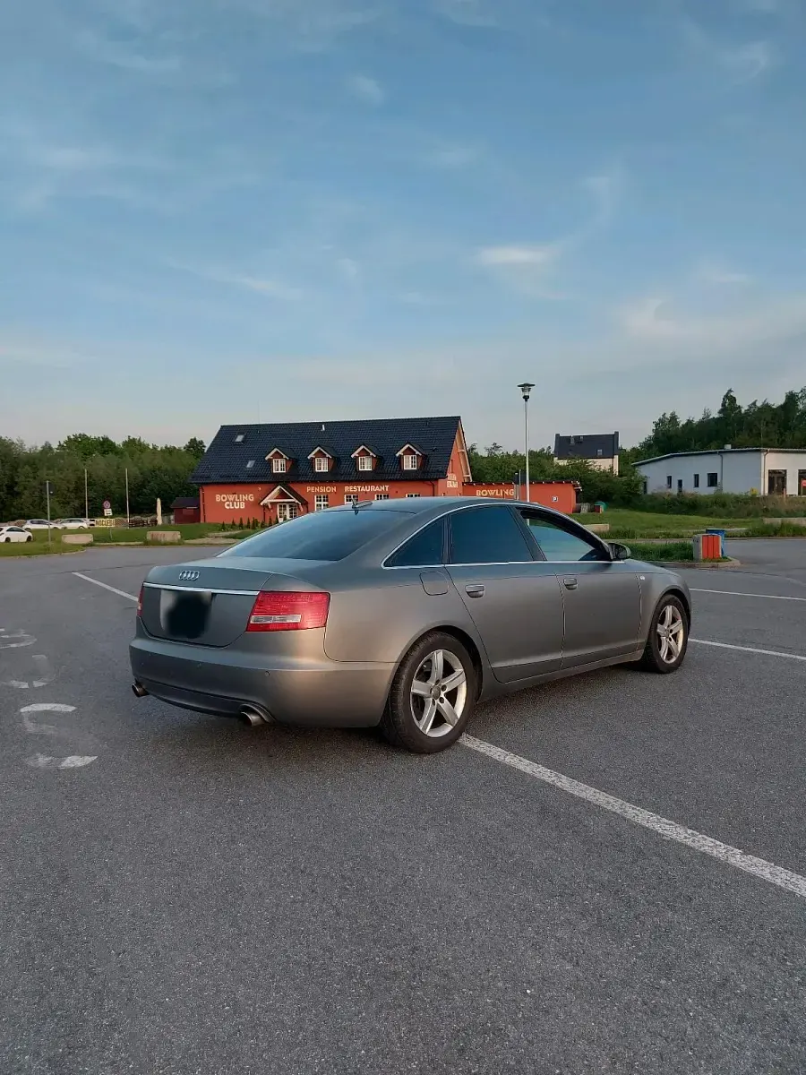 Gebraucht Audi A6 333 PS (244 kW) 2006 Grau Limousine