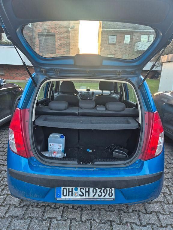 Gebraucht Hyundai i10 Pure 67 PS (49 kW) 2008 Blau Kleinwagen
