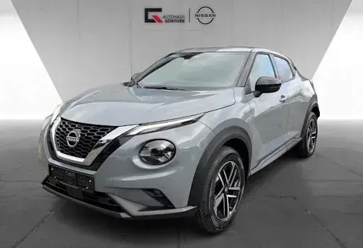 Neu Nissan Juke N-Connecta 114 PS (83 kW) 2025 Grau SUV