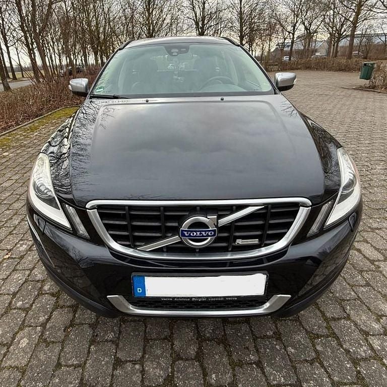Gebraucht Volvo XC60 R-Design 215 PS (158 kW) 2012 Schwarz SUV