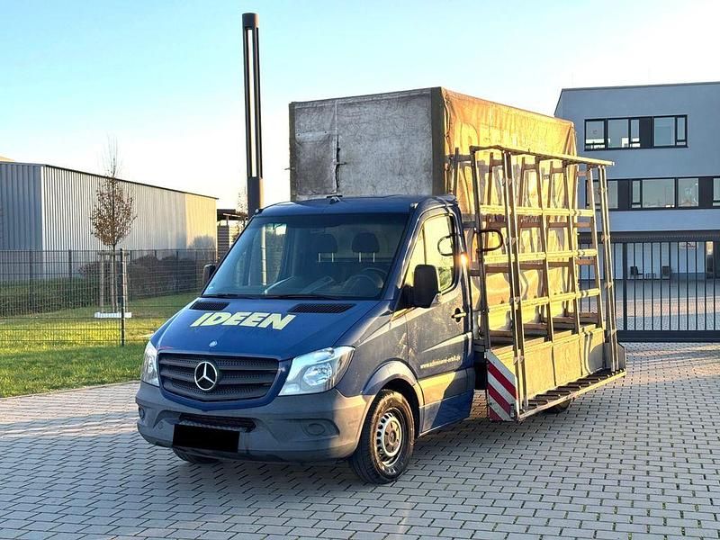 Blau Gebraucht 2014 Mercedes Sprinter Van | 12.900 € (Guter Preis) - Bild 1/4