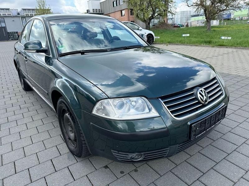 Gebraucht VW Passat Comfortline 131 PS (96 kW) 2004 Grün Limousine
