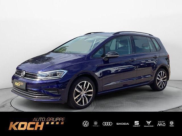 Blau Gebraucht 2019 VW Golf VII IQ Drive Limousine | 19.430 € (Fairer Preis) - Bild 1/4