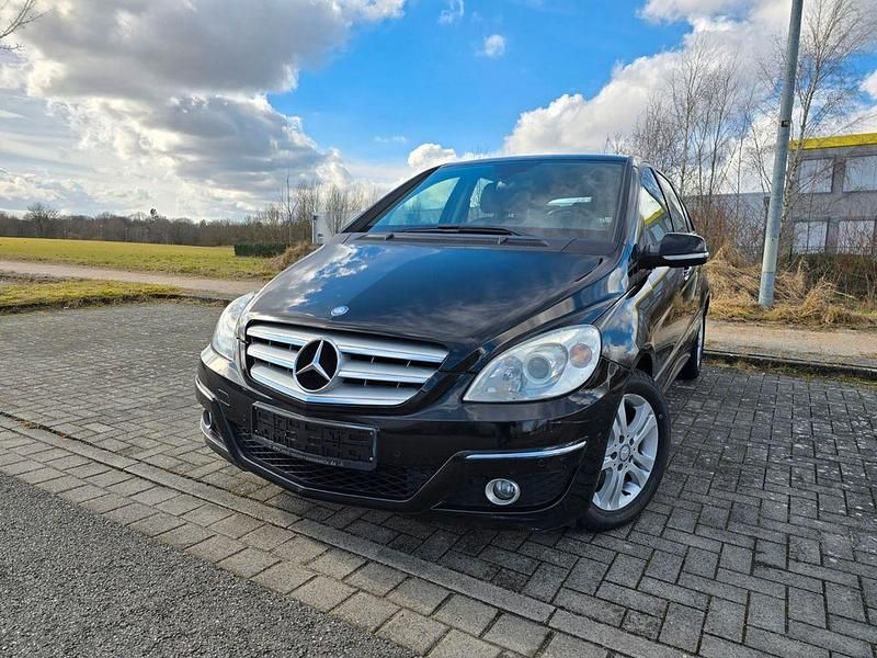 Gebraucht Mercedes B180 Edition 109 PS (80 kW) 2008 Schwarz Van / Kleinbus