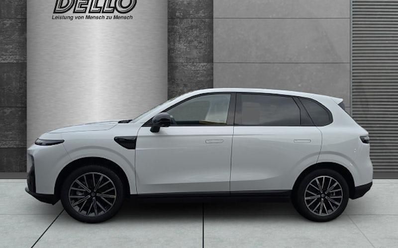 Neu Leapmotor B10 160 kW (218 PS) 2025 Weiß SUV