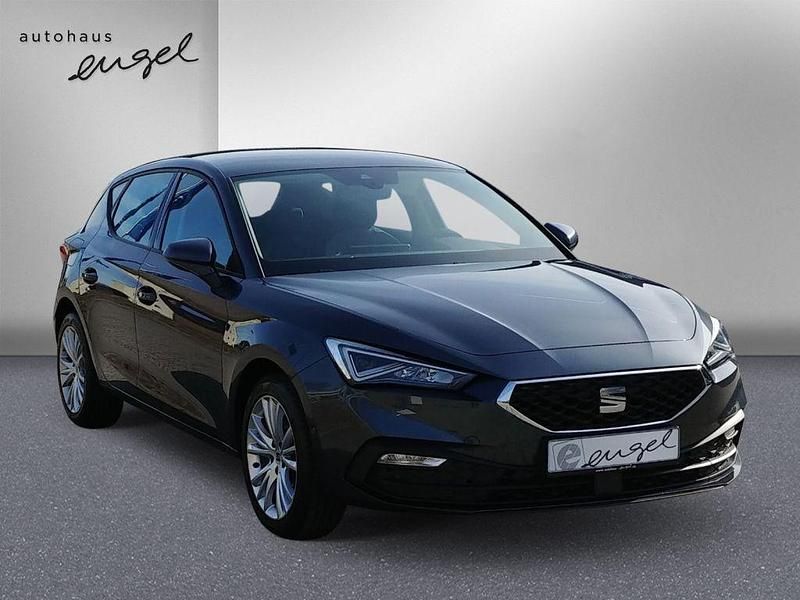 Gebraucht Seat Leon Style 116 PS (85 kW) 2021 Magnetic grau metallic (metallic) Limousine