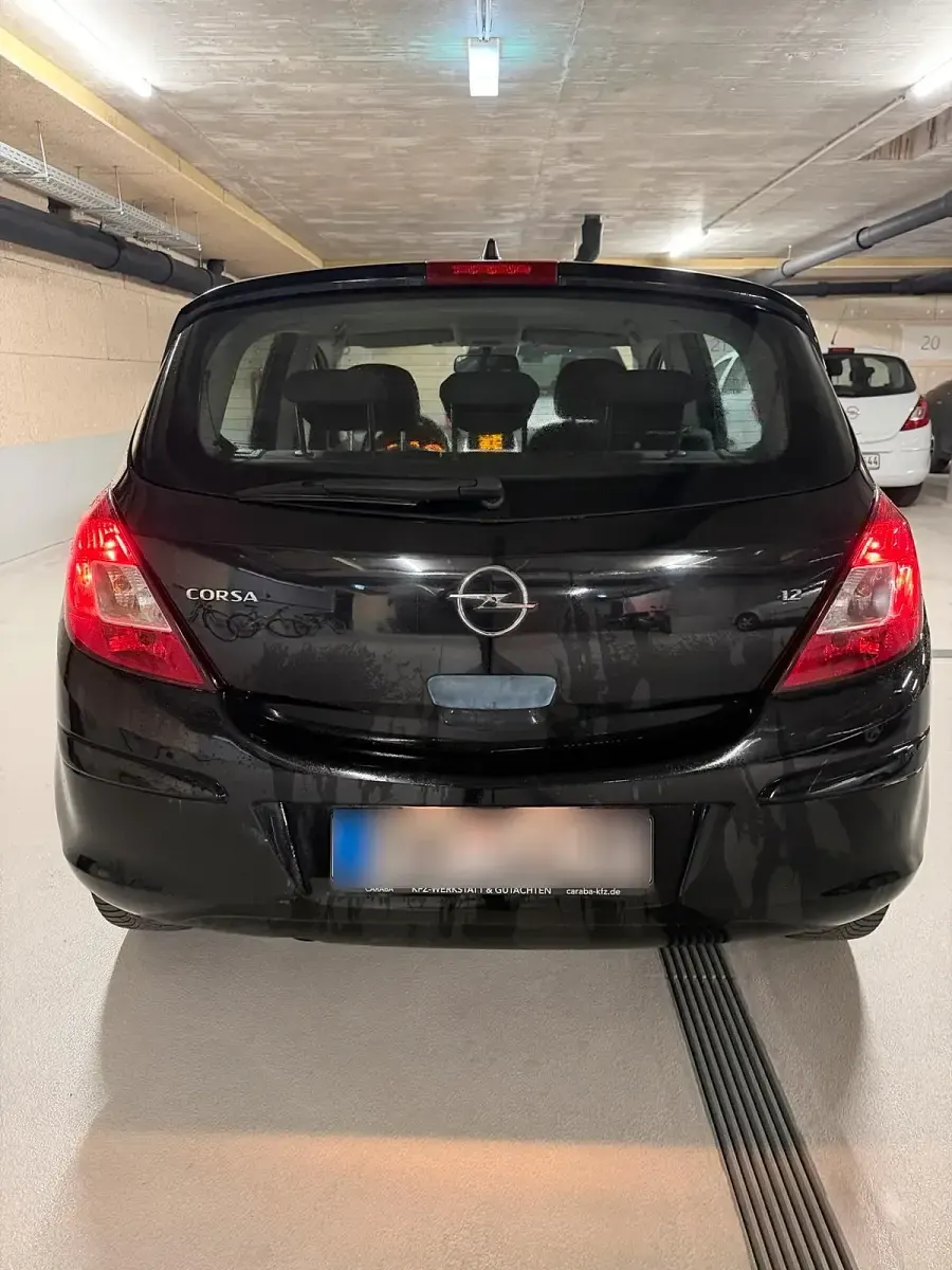 Gebraucht Opel Corsa 80 PS (58 kW) 2008 Schwarz Kleinwagen
