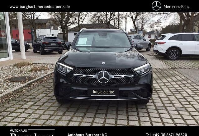 Gebraucht Mercedes GLC220 Advanced Plus 197 PS (144 kW) 2024 Lack obsidianschwarz SUV
