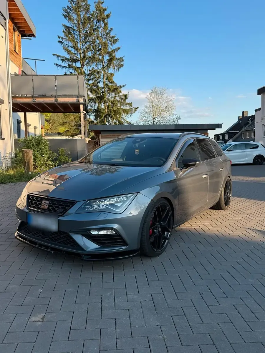 Gebraucht Seat Leon ST CUPRA 300 PS (220 kW) 2018 Grau Kombi
