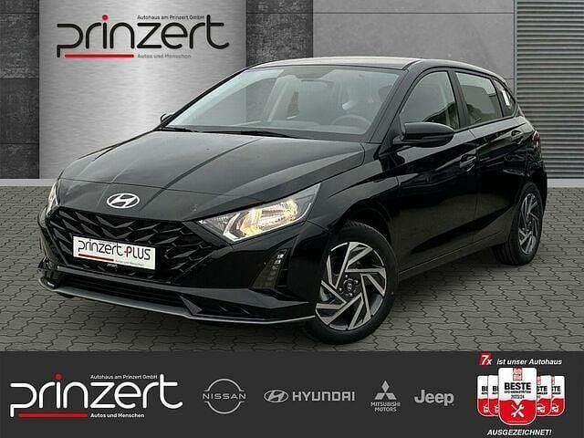 Schwarz Gebraucht 2022 Hyundai i20 Trend Kleinwagen | 21.470 € - Bild 1/2