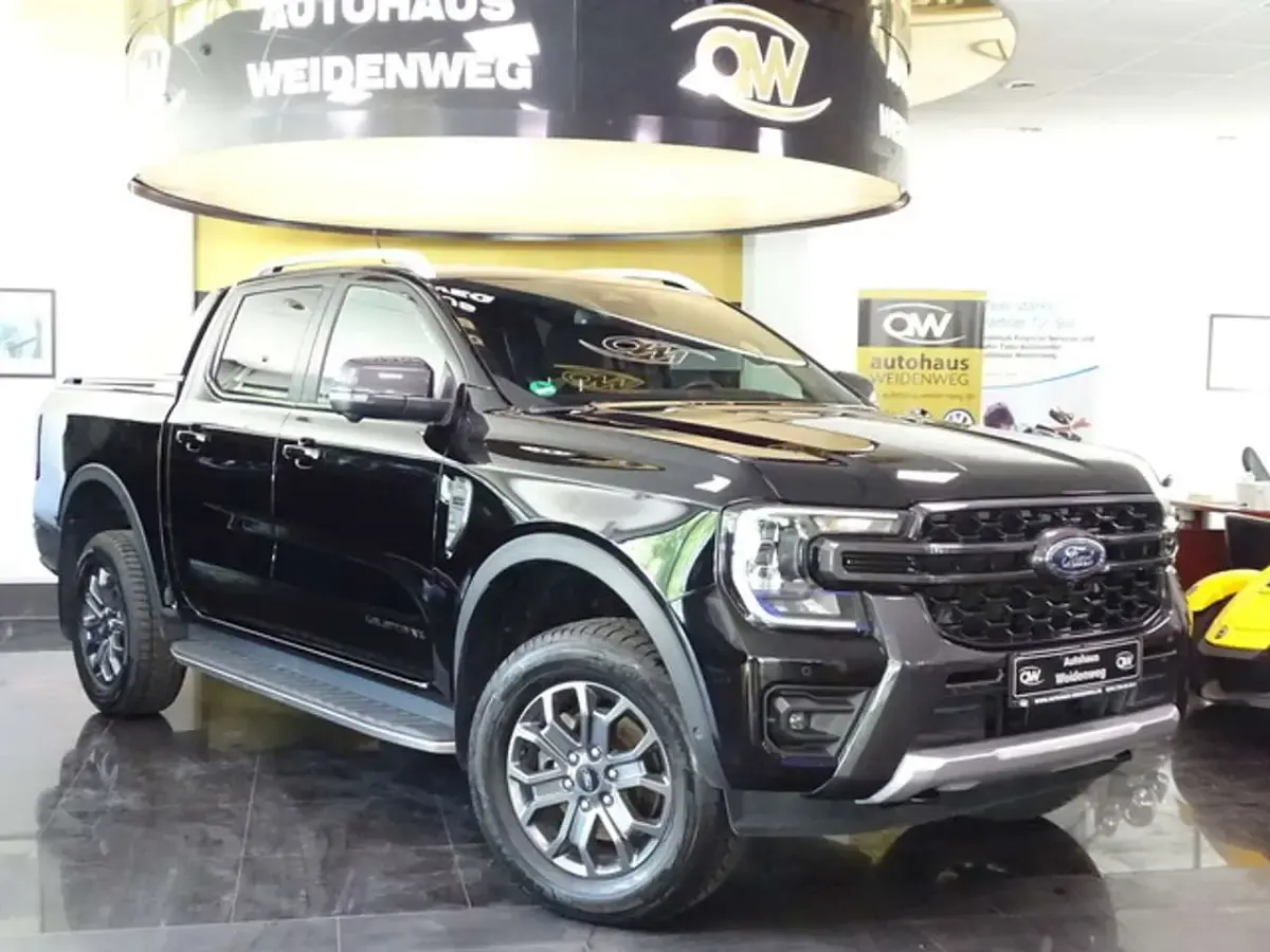 Gebraucht Ford Ranger Wildtrack 205 PS (150 kW) 2023 Agate black metallic Pickup