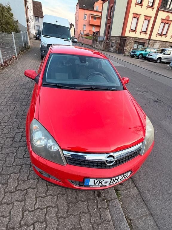 Gebraucht Opel Astra GTC 90 PS (66 kW) 2009 Rot Limousine