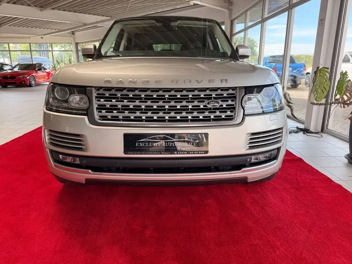 Gebraucht Land Rover Range Rover Vogue 340 PS (250 kW) 2013 Beige SUV
