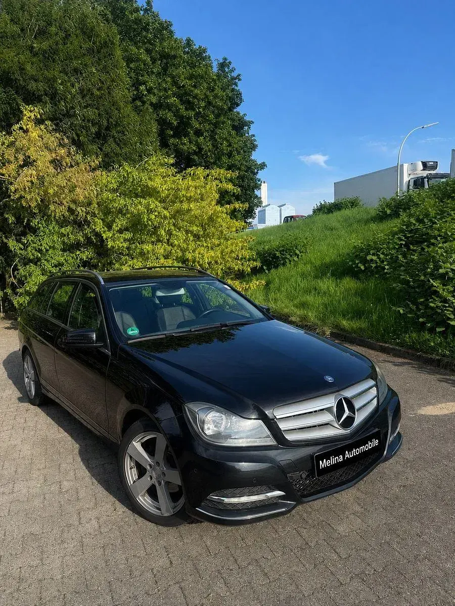 Gebraucht Mercedes C220 170 PS (125 kW) 2013 Schwarz Kombi