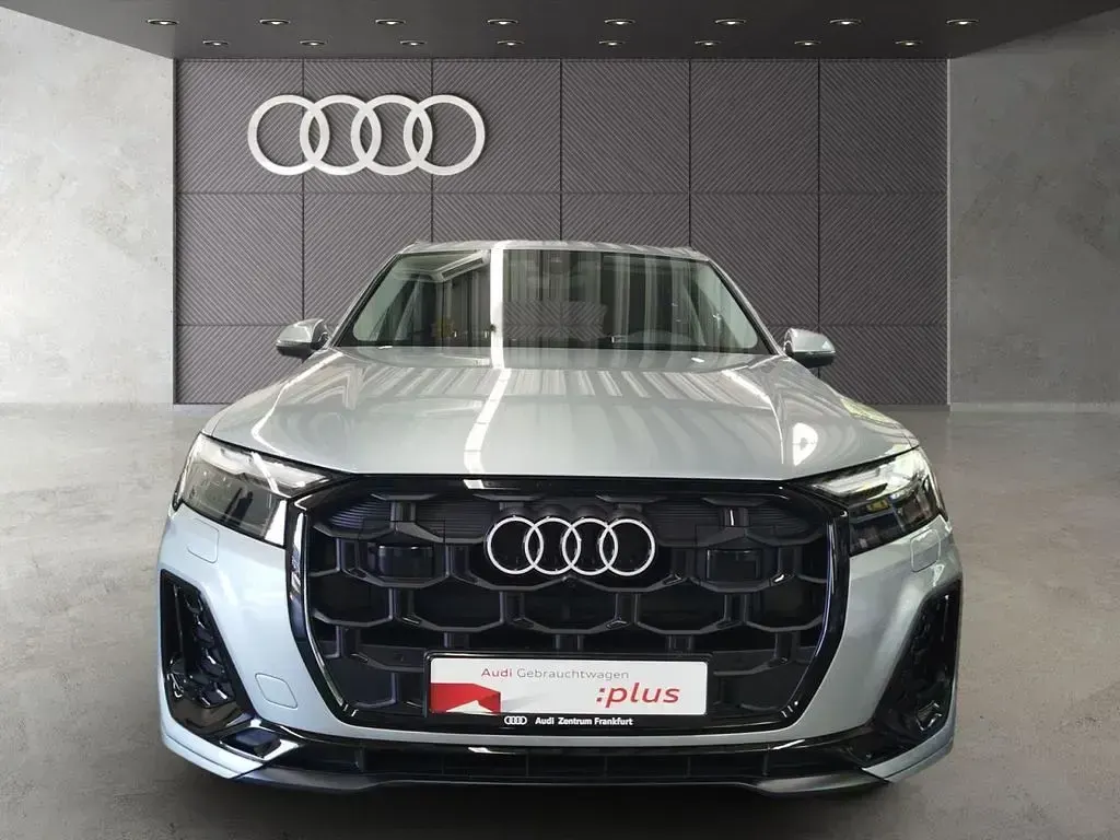 Gebraucht Audi Q7 S-Line 286 PS (210 kW) 2024 Satellitsilber metallic SUV