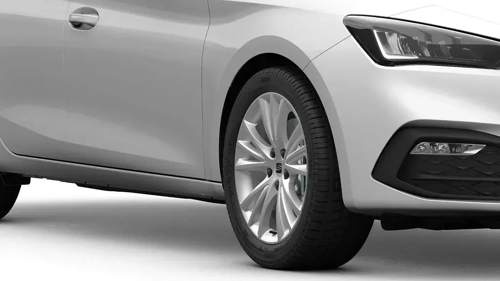 Gebraucht Seat Leon Style 150 PS (110 kW) 2024 Weiß Limousine