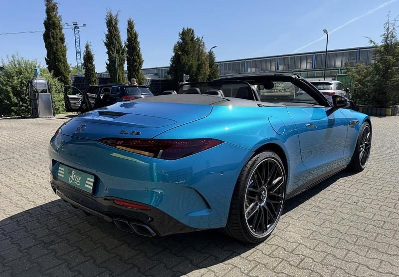 Gebraucht Mercedes SL63 AMG AMG 585 PS (430 kW) 2023 Blau metallic Cabrio