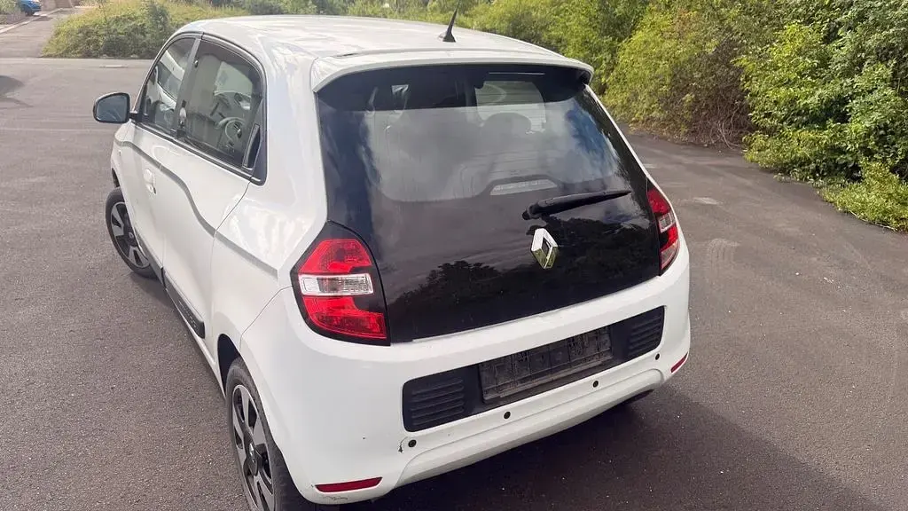 Gebraucht Renault Twingo LIMITED 69 PS (50 kW) 2018 Weiß Kleinwagen