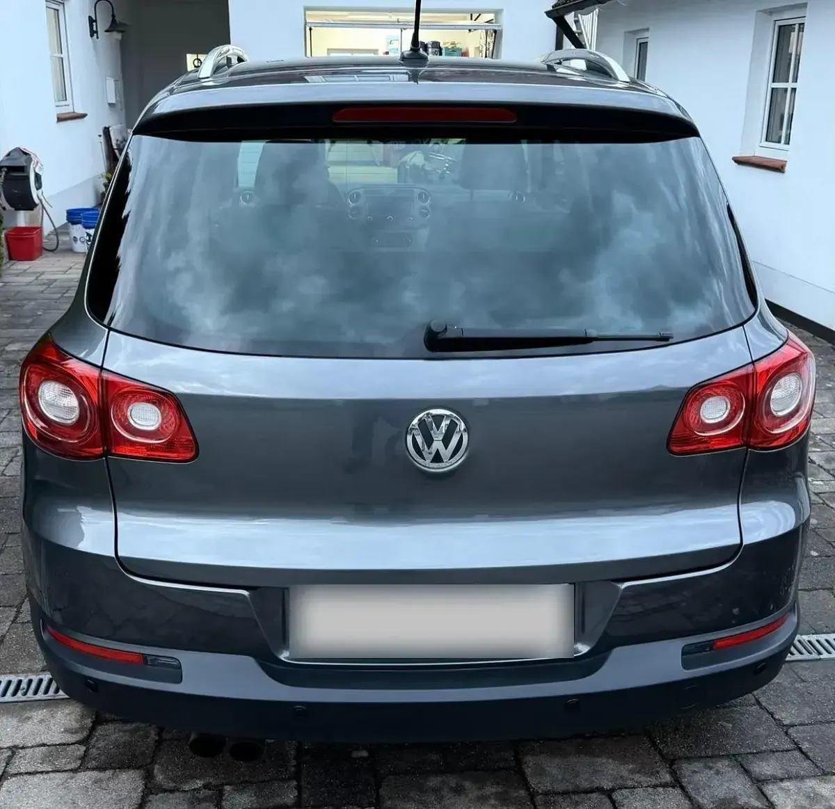 Gebraucht VW Tiguan Sportline 170 PS (125 kW) 2011 Grau SUV
