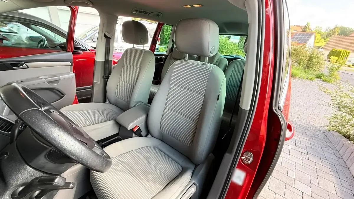 Używany Seat Alhambra 150 KM (110 kW) 2015 Czerwony Minivan